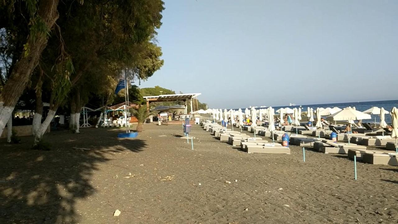 Fantastic 1 Bed Apartment By The Sea Opposite 4 Seasons Limassol Exterior foto