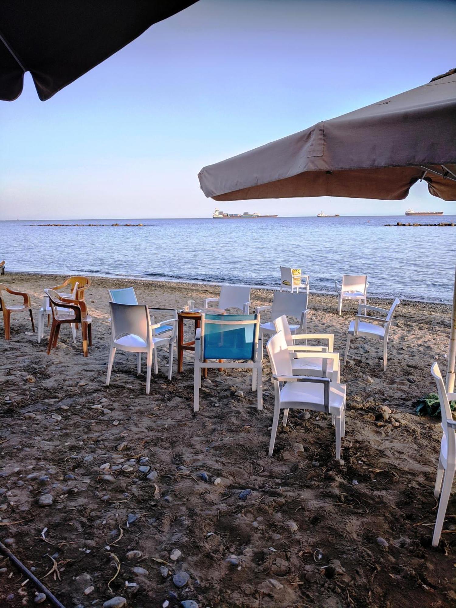 Fantastic 1 Bed Apartment By The Sea Opposite 4 Seasons Limassol Exterior foto